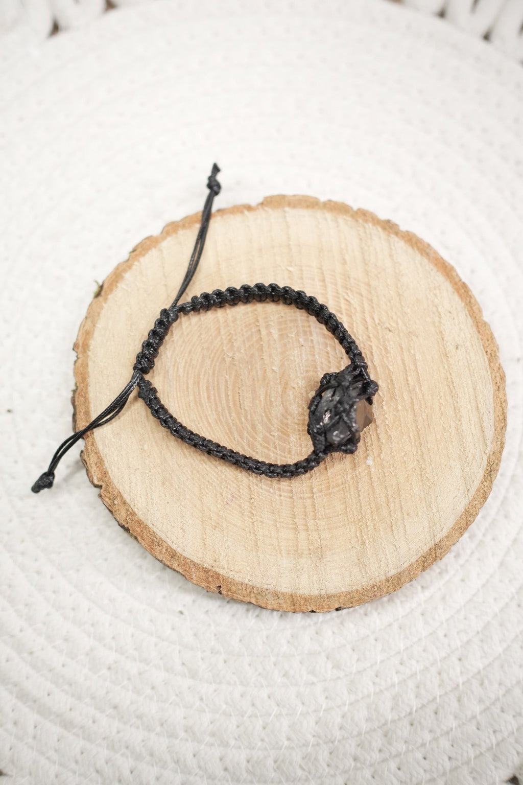 Elite Shungite Bracelet – Hand-Knotted